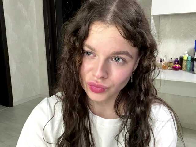 KatriceSarcone live cam on BongaCams