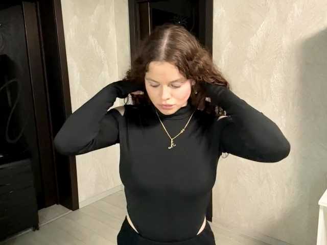 KatriceSarcone live cam on BongaCams
