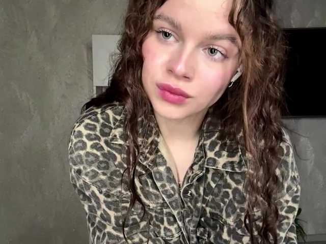 KatriceSarcone live cam on BongaCams