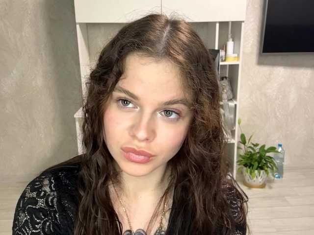 KatriceSarcone live cam on BongaCams