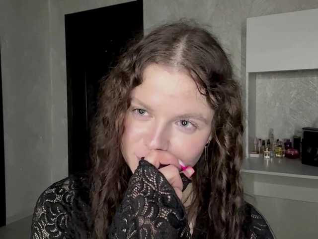 KatriceSarcone live cam on BongaCams