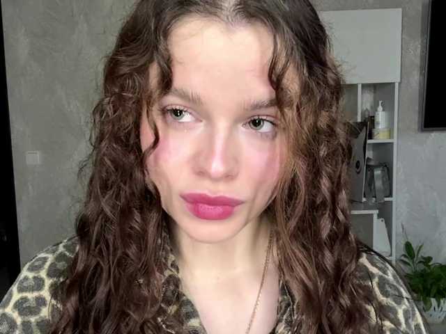 KatriceSarcone live cam on BongaCams