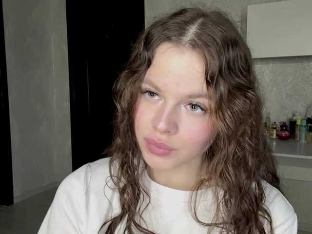 KatriceSarcone live cam on BongaCams