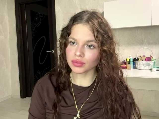 KatriceSarcone live cam on BongaCams