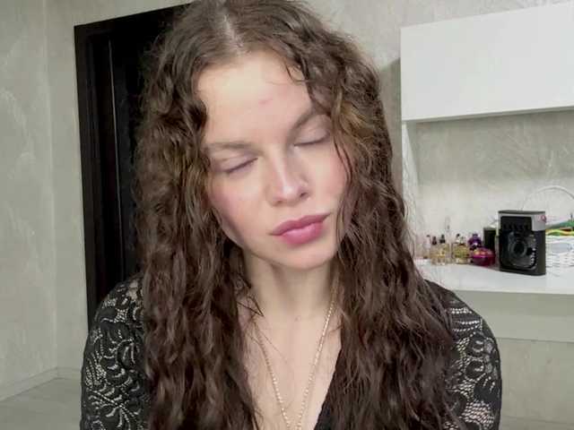 KatriceSarcone live cam on BongaCams