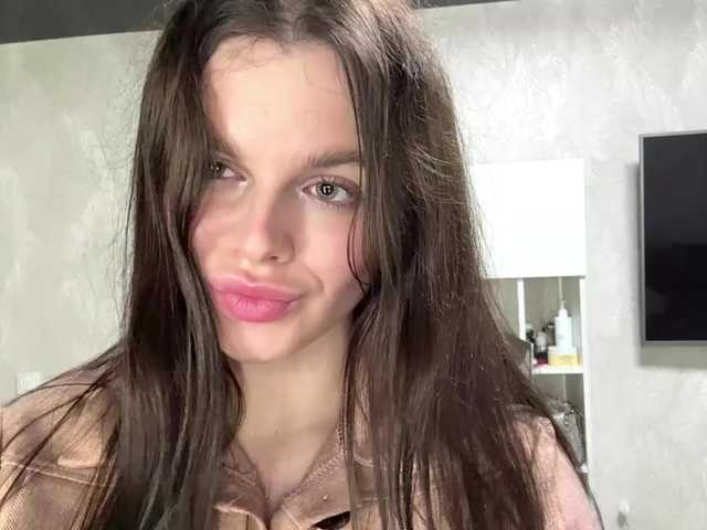 KatriceSarcone live cam on BongaCams