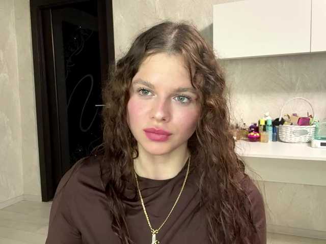 KatriceSarcone live cam on BongaCams