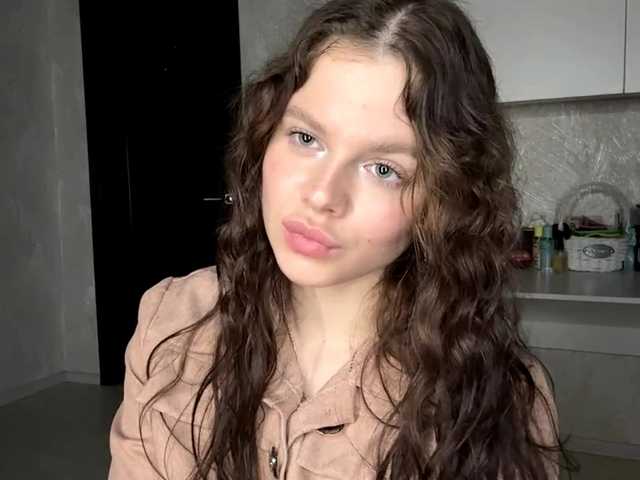KatriceSarcone live cam on BongaCams