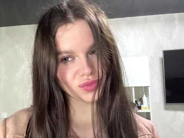 KatriceSarcone live cam on BongaCams