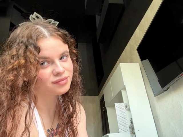 KatriceSarcone live cam on BongaCams