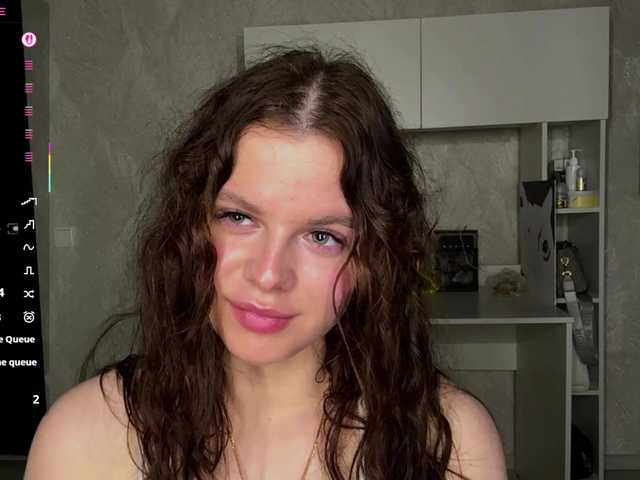 KatriceSarcone live cam on BongaCams