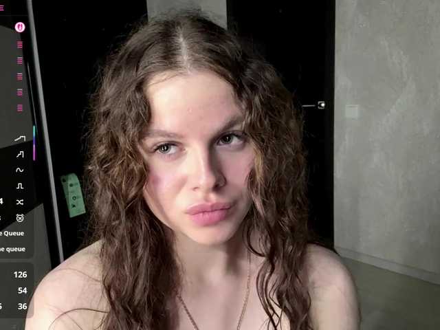 KatriceSarcone live cam on BongaCams