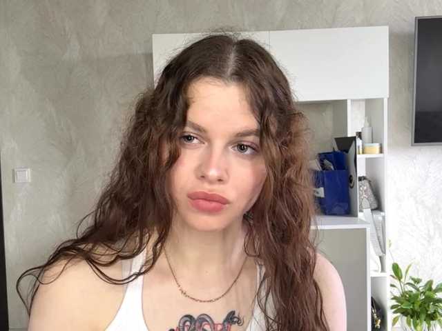 KatriceSarcone live cam on BongaCams