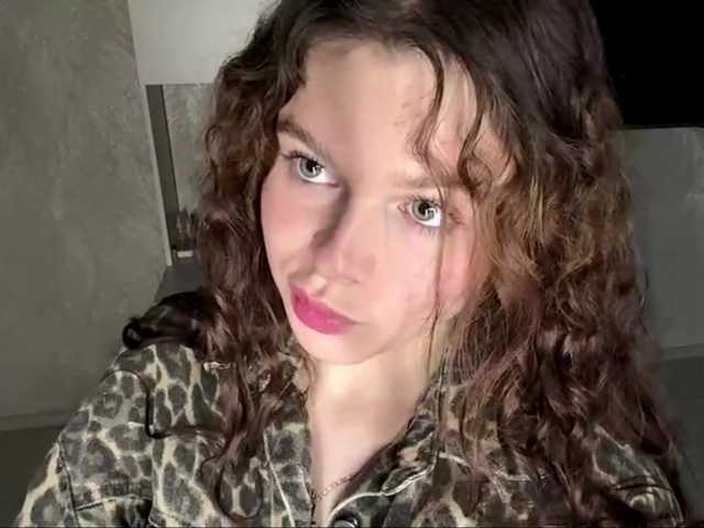 KatriceSarcone live cam on BongaCams