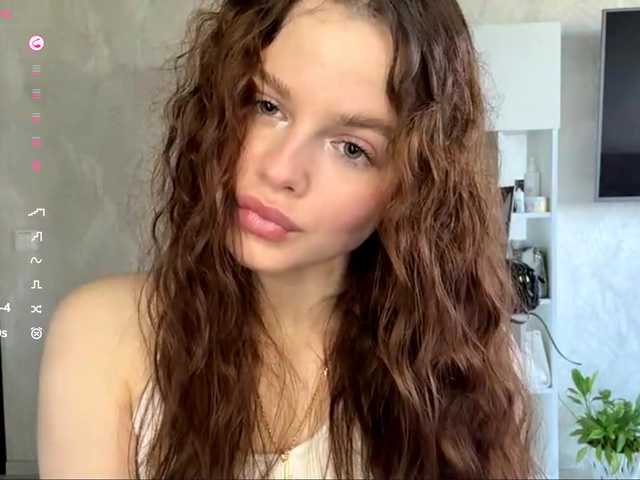 KatriceSarcone live cam on BongaCams