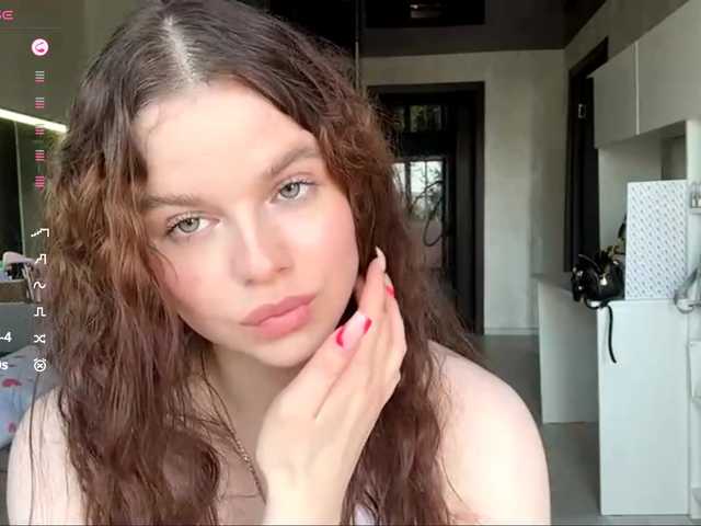 KatriceSarcone live cam on BongaCams