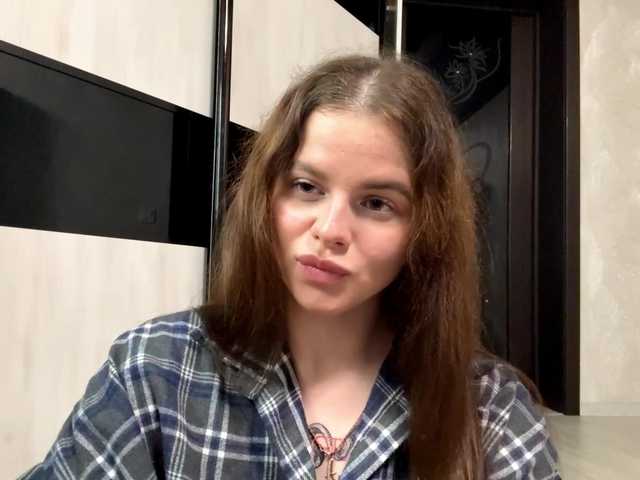 KatriceSarcone live cam on BongaCams