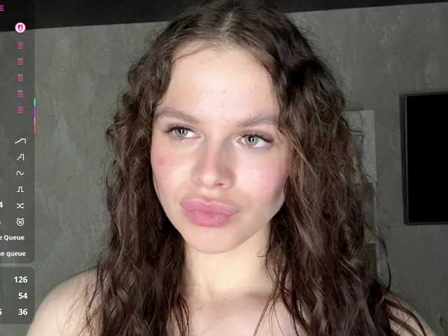 KatriceSarcone live cam on BongaCams