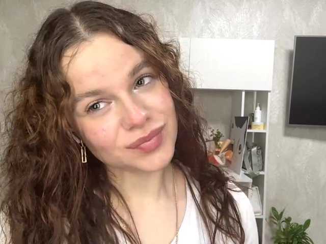 KatriceSarcone live cam on BongaCams