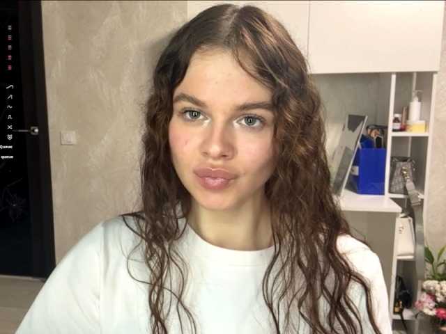 KatriceSarcone live cam on BongaCams