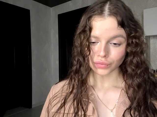 KatriceSarcone live cam on BongaCams