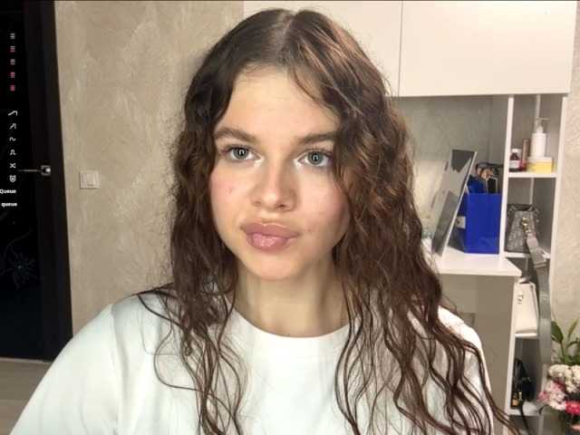 KatriceSarcone live cam on BongaCams