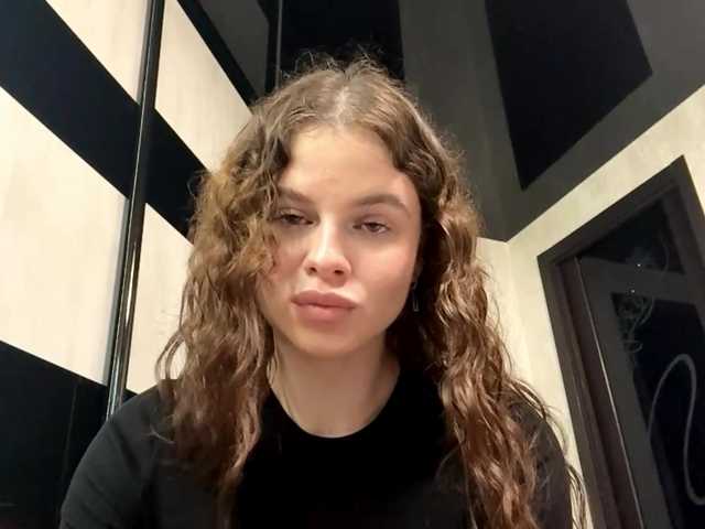 KatriceSarcone live cam on BongaCams