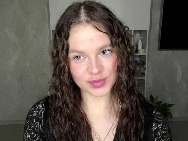 KatriceSarcone live cam on BongaCams
