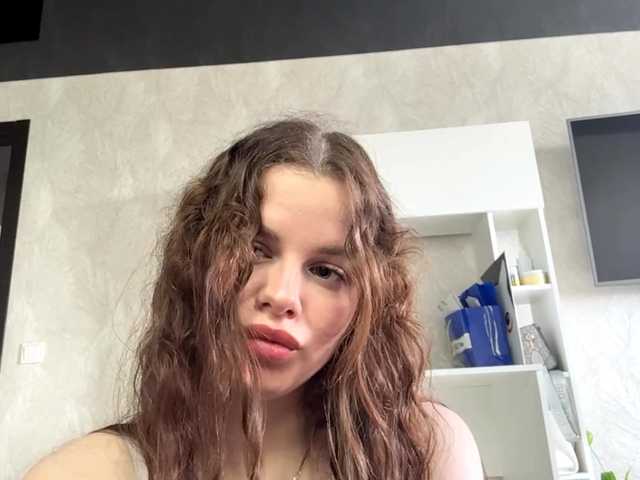 KatriceSarcone live cam on BongaCams
