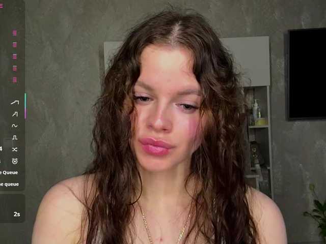 KatriceSarcone live cam on BongaCams