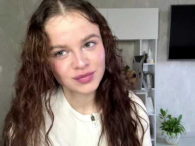 KatriceSarcone live cam on BongaCams