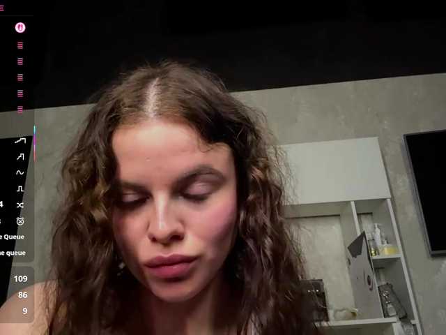 KatriceSarcone live cam on BongaCams