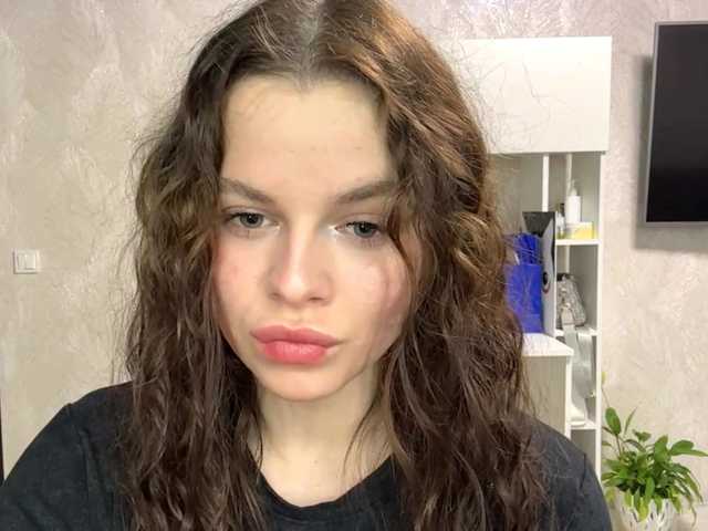 KatriceSarcone live cam on BongaCams