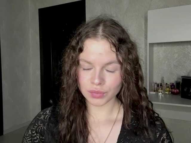 KatriceSarcone live cam on BongaCams