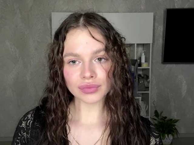 KatriceSarcone live cam on BongaCams