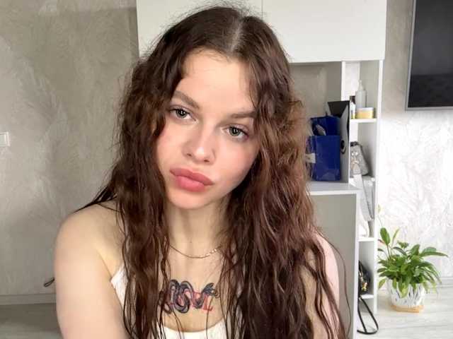 KatriceSarcone live cam on BongaCams