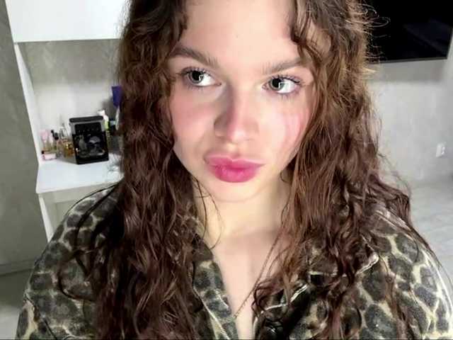 KatriceSarcone live cam on BongaCams