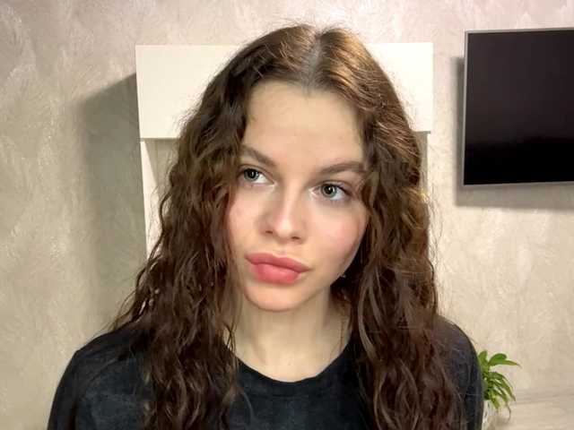 KatriceSarcone live cam on BongaCams
