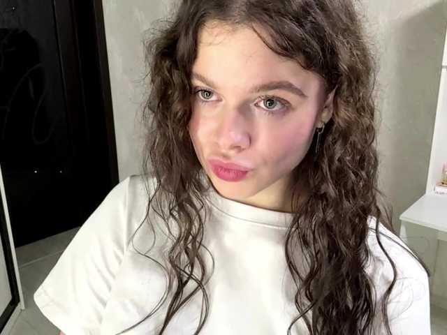 KatriceSarcone live cam on BongaCams