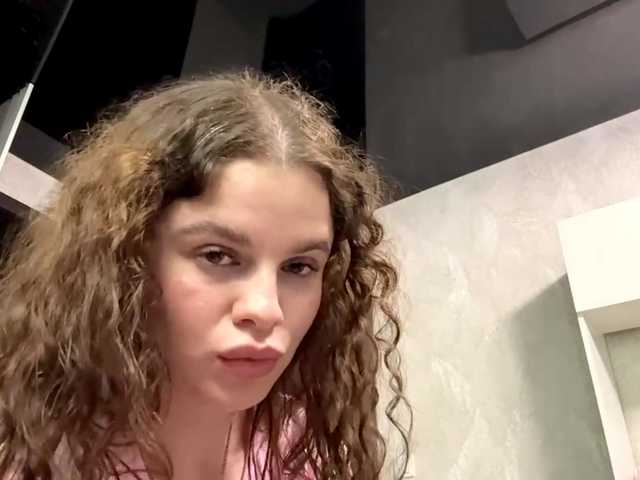 KatriceSarcone live cam on BongaCams