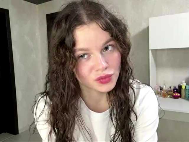 KatriceSarcone live cam on BongaCams