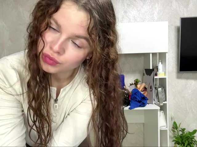 KatriceSarcone live cam on BongaCams