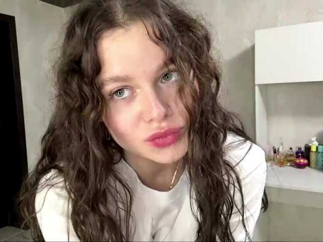 KatriceSarcone live cam on BongaCams