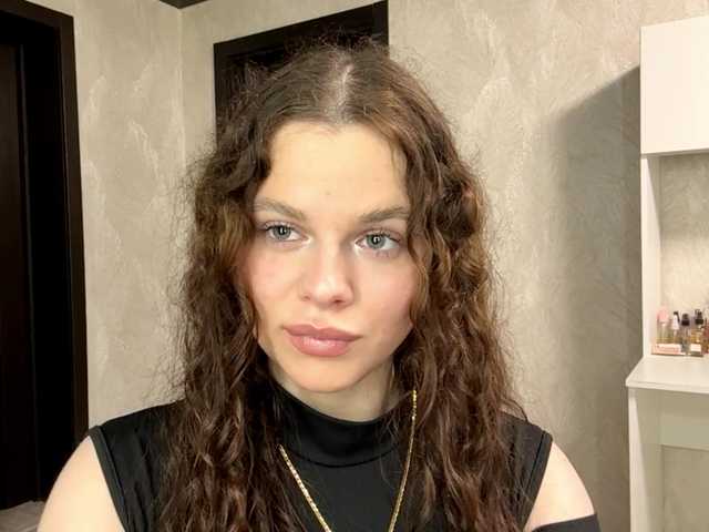 KatriceSarcone live cam on BongaCams