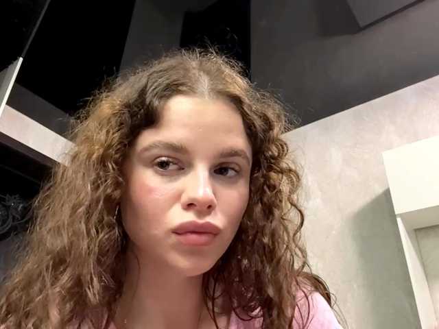 KatriceSarcone live cam on BongaCams