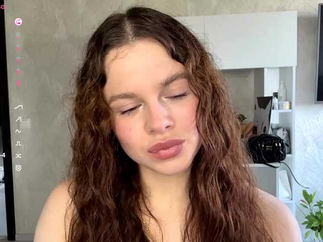 KatriceSarcone live cam on BongaCams