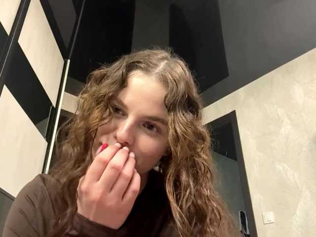 KatriceSarcone live cam on BongaCams