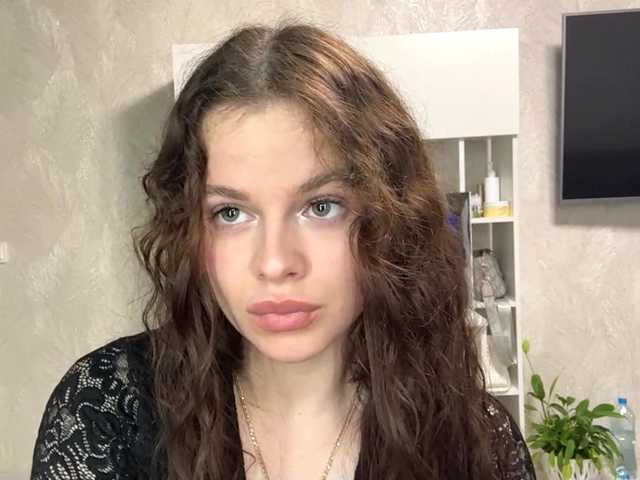 KatriceSarcone live cam on BongaCams
