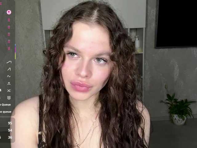 KatriceSarcone live cam on BongaCams