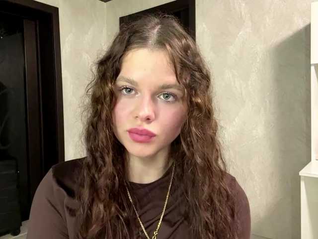 KatriceSarcone live cam on BongaCams